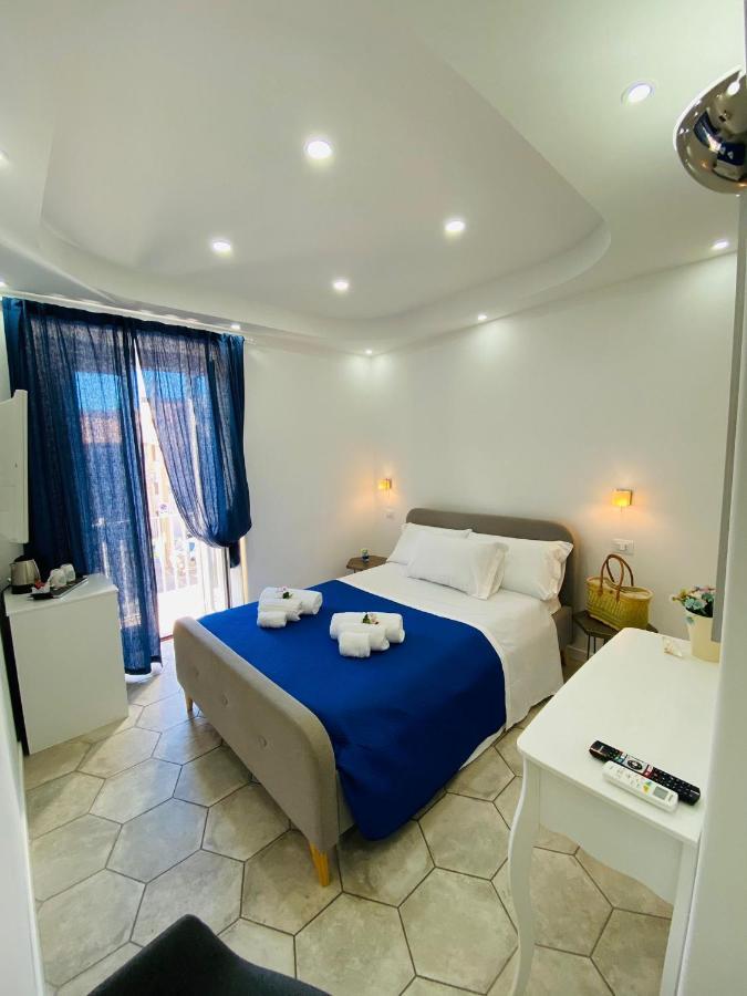 מלון טרופאה Fior Dei Carmeliti Centre מראה חיצוני תמונה